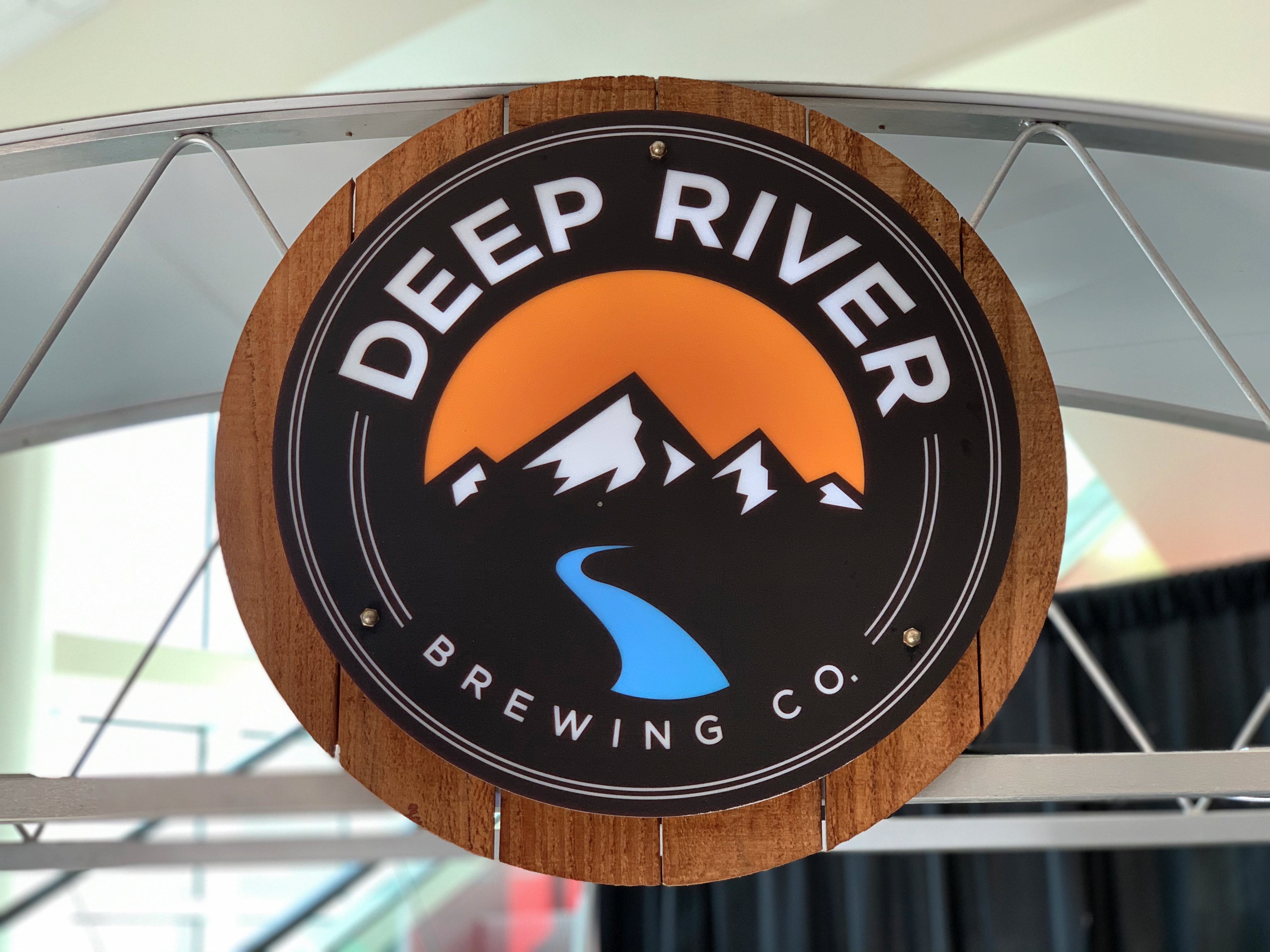 River's Edge Lodge - Deep River Brewing